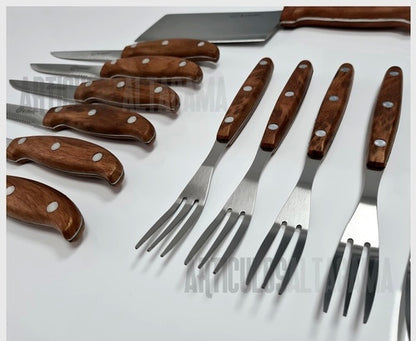 SET DE 24 PIEZAS - CUCHILLOS Y CUBIERTOS